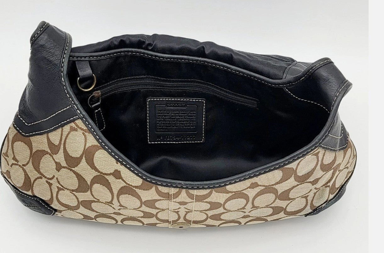 PREVIEW - DROP NEXT TIKTOK LIVE - Coach Y2K Signature Canvas Baguette Shoulder Bag