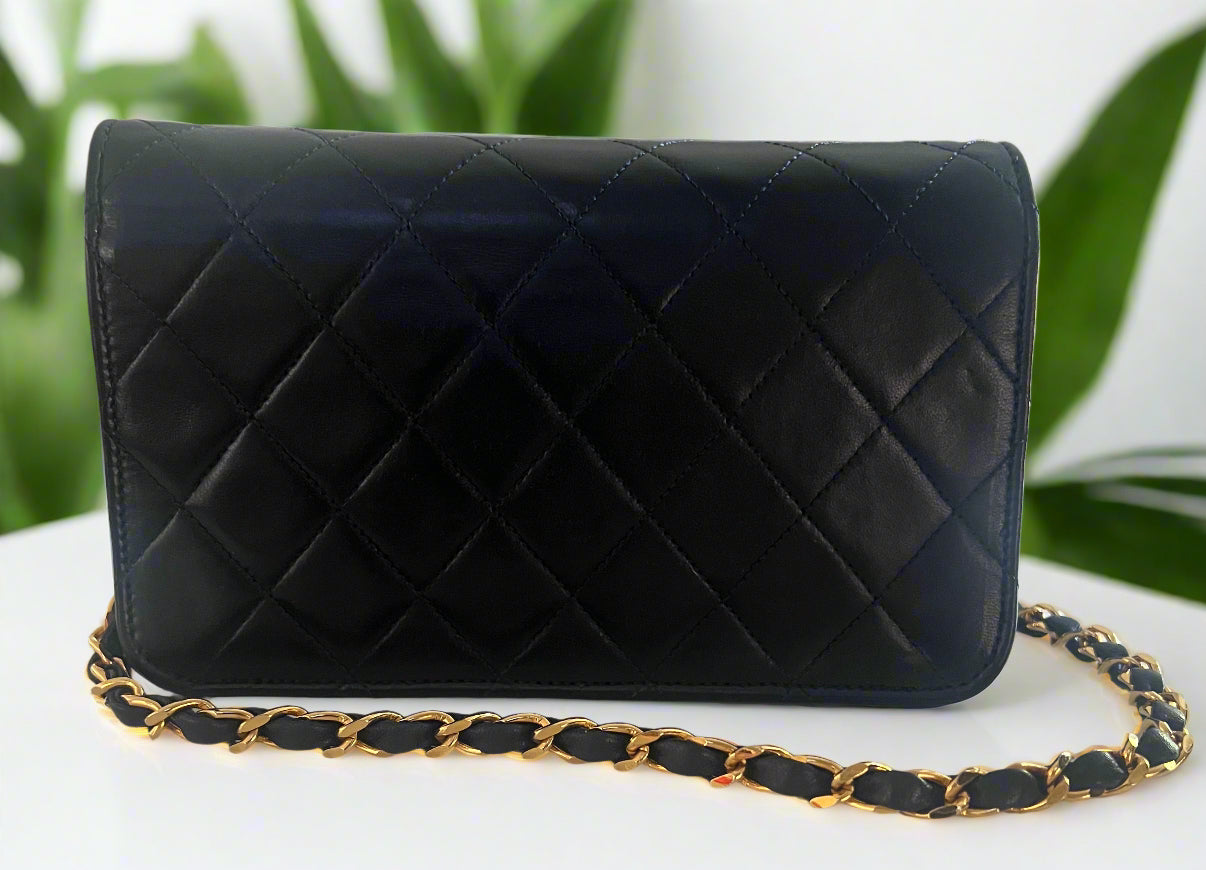 Chanel Vintage Small Single Flap - Navy
