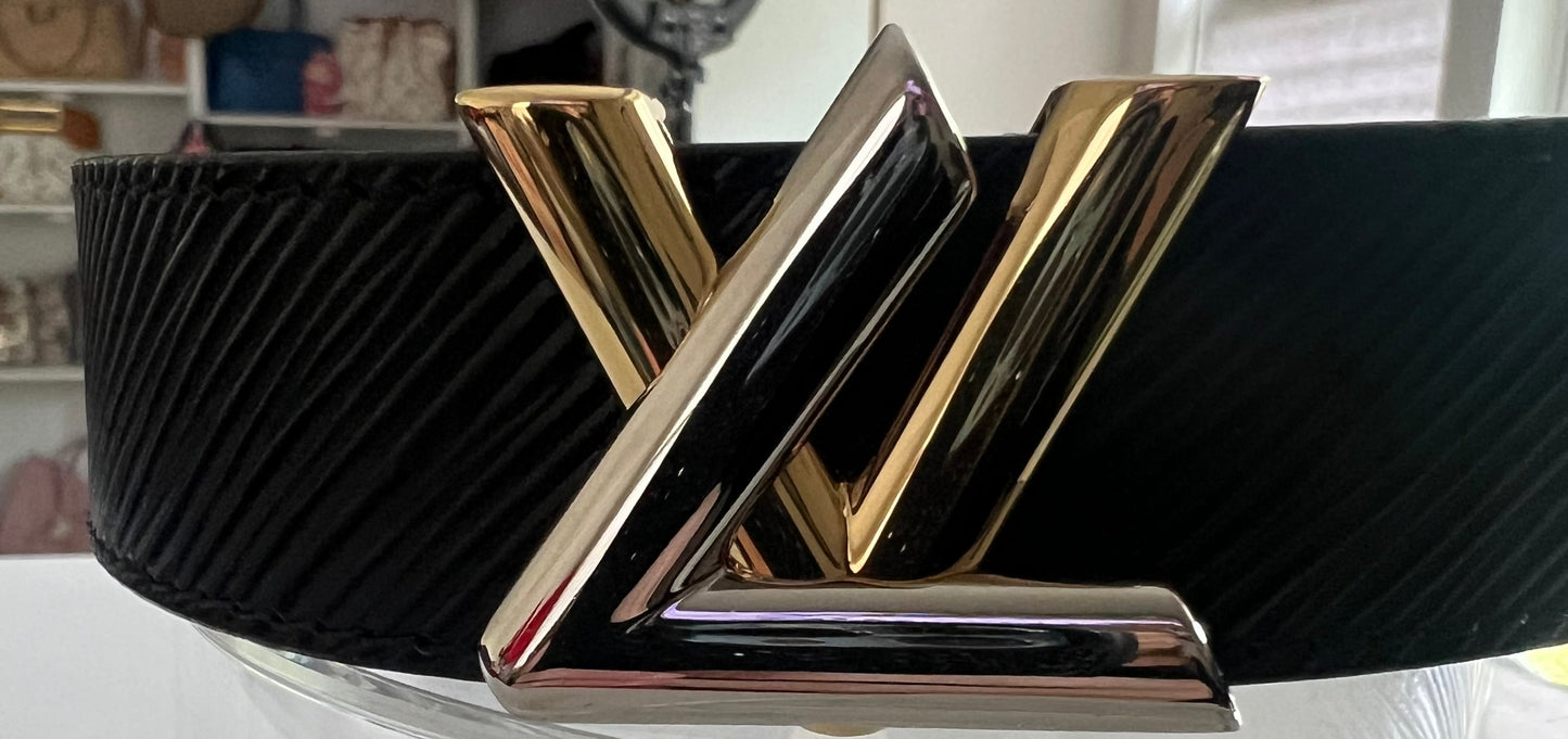 Louis Vuitton Two Toned Twist Belt