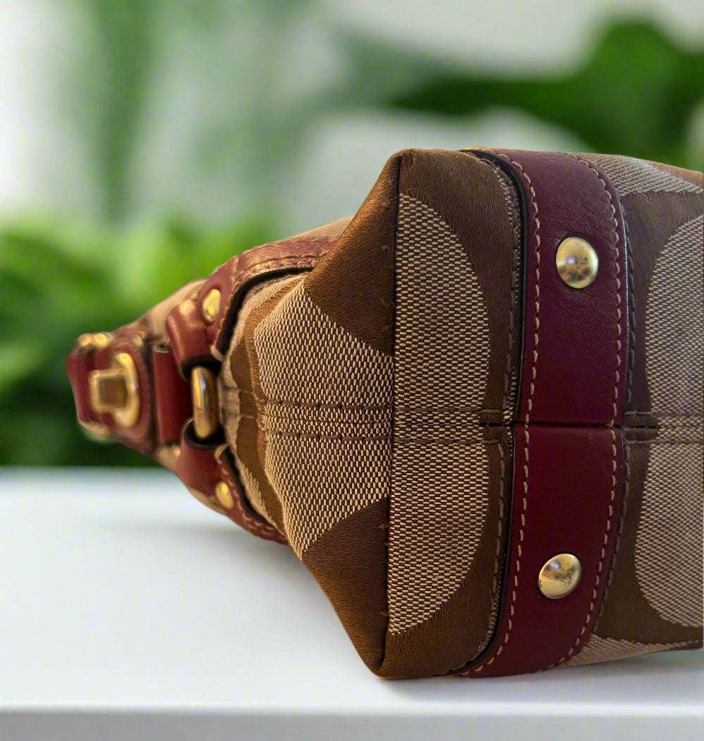 Coach Signature Brown Canvas Carly