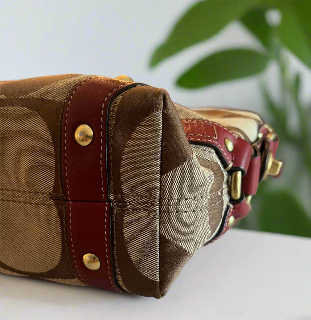 Coach Signature Brown Canvas Carly