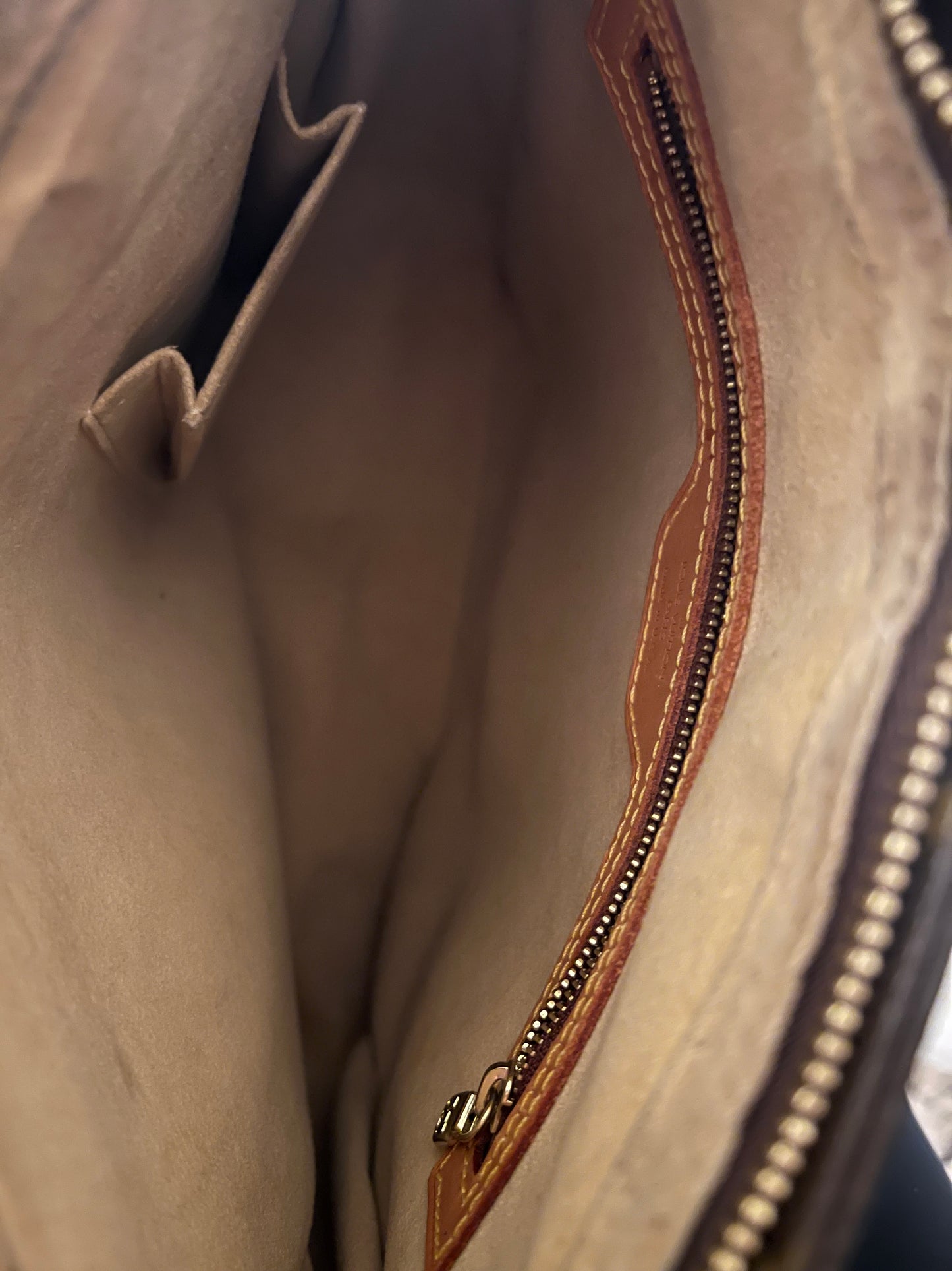Louis Vuitton Monogram Looping GM