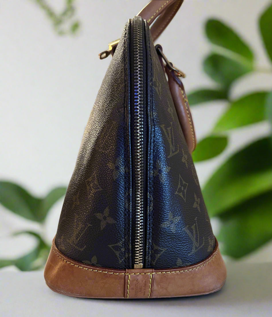 Louis Vuitton Alma PM