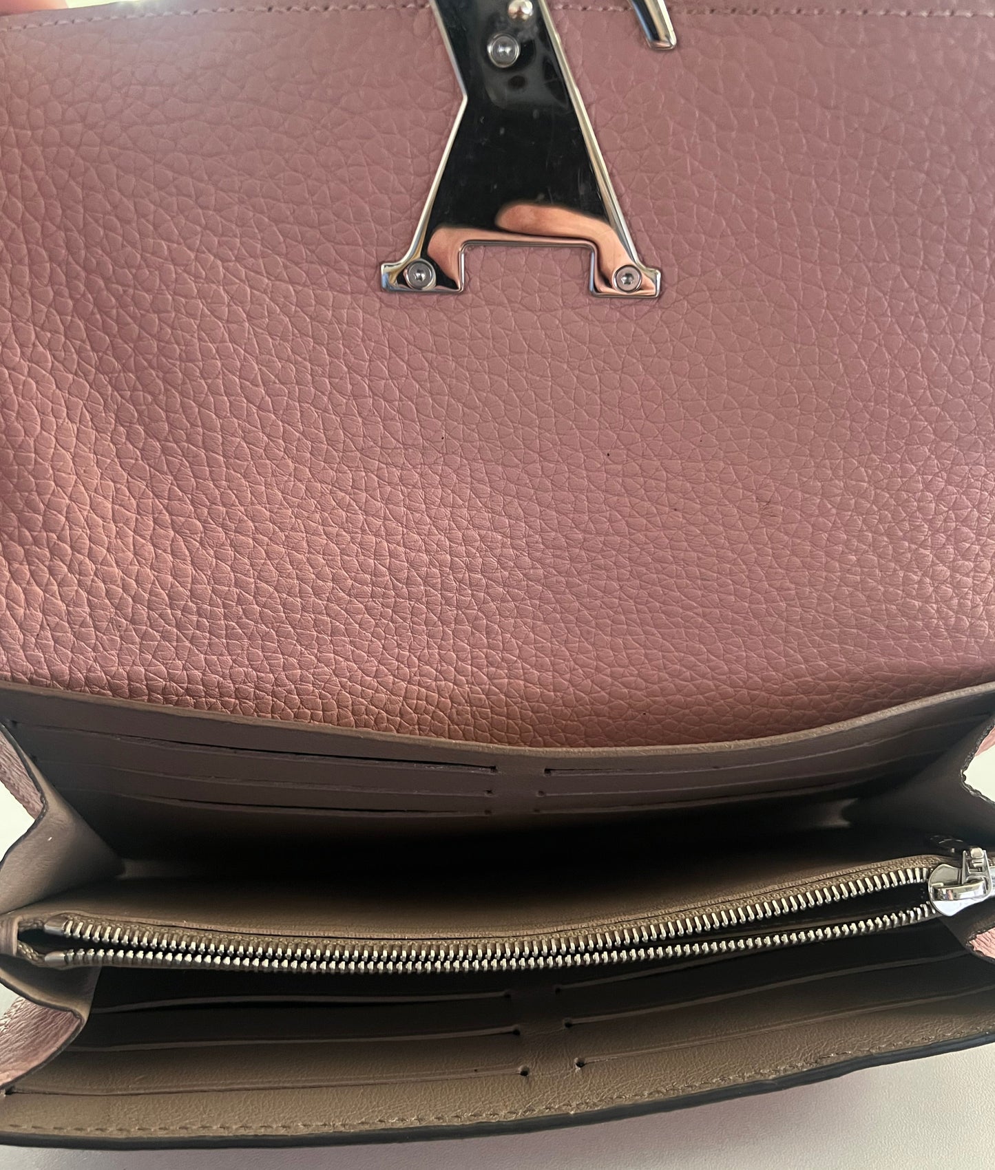 Louis Vuitton Cappucines Wallet