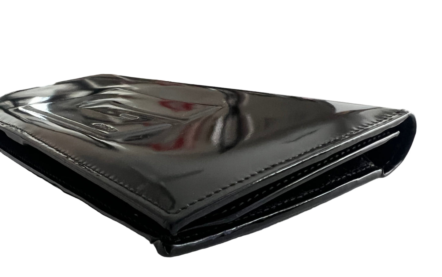 Gucci G Patent Leather Wallet