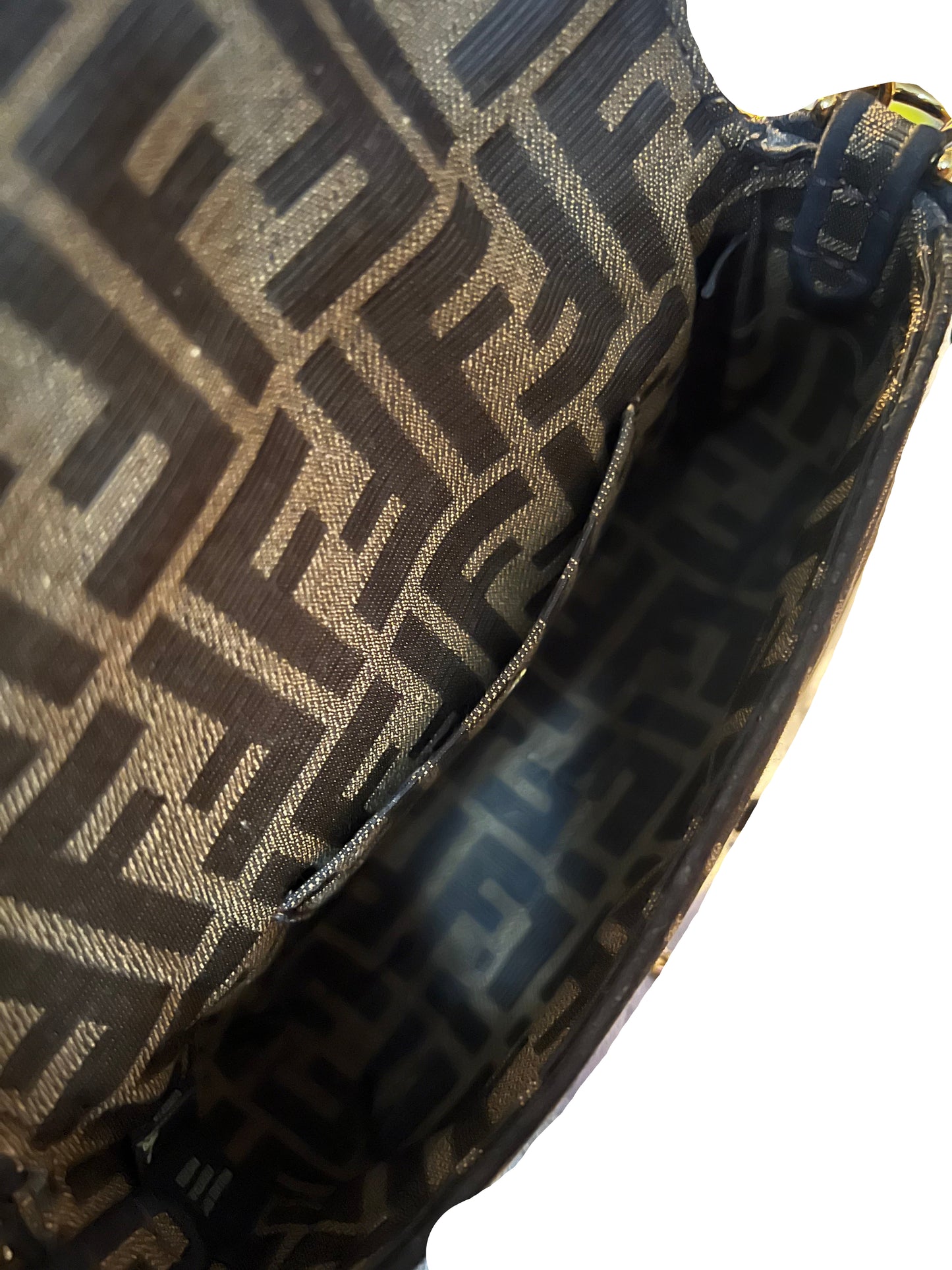 Fendi Midi Chain Zucca Baguette