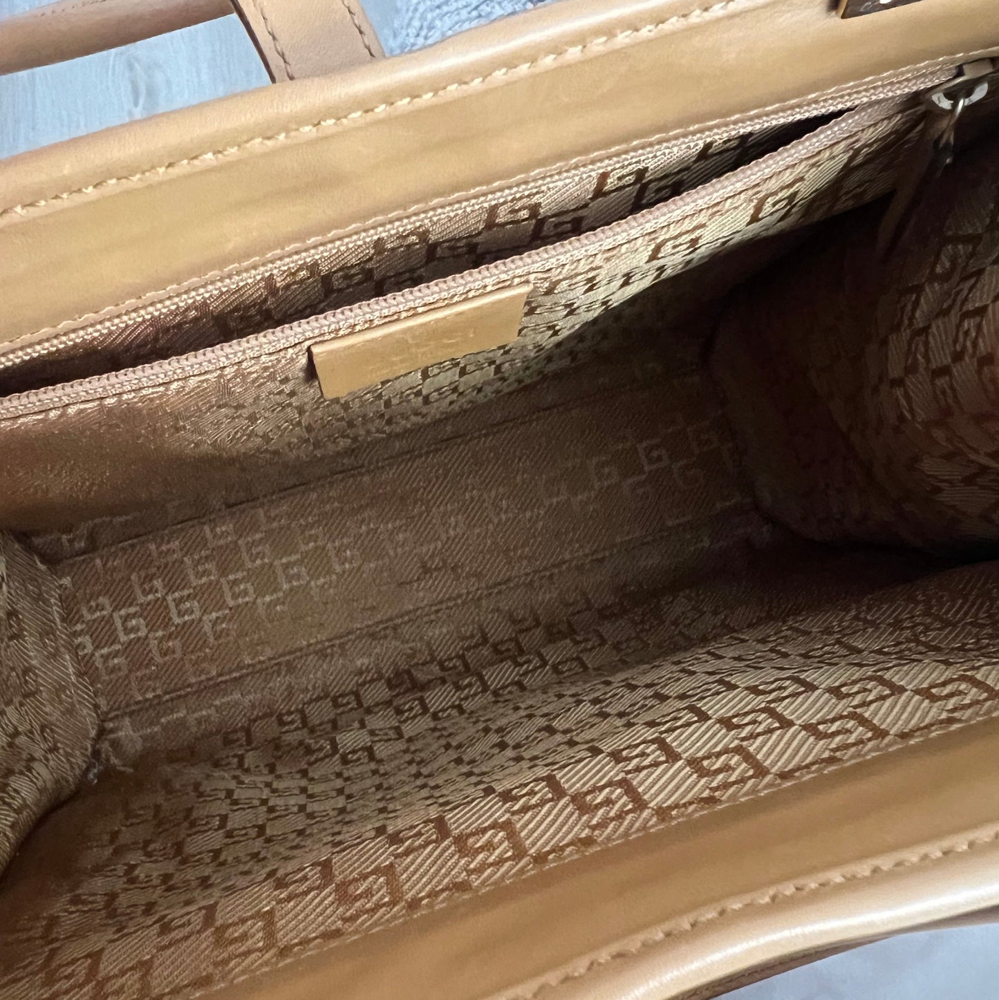 Gucci Vintage Suede and Leather Jackie Tote