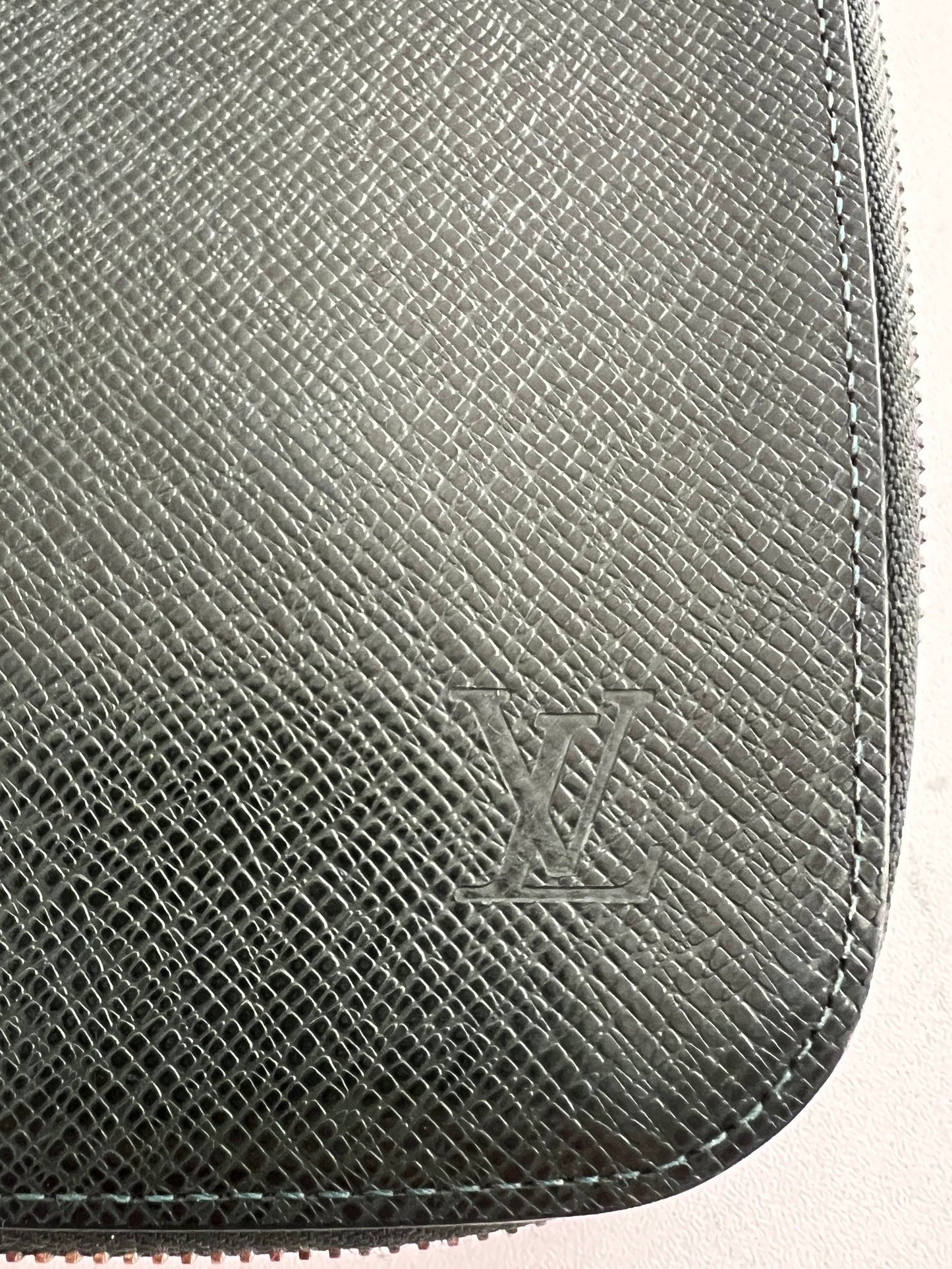Louis Vuitton Taiga Leather Travel Organizer