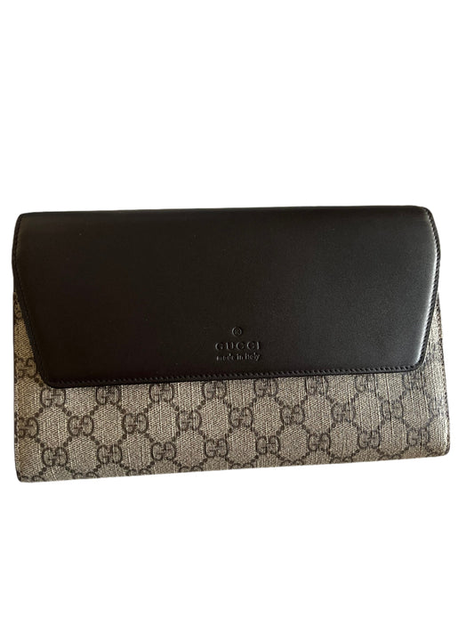Gucci Signature Clutch