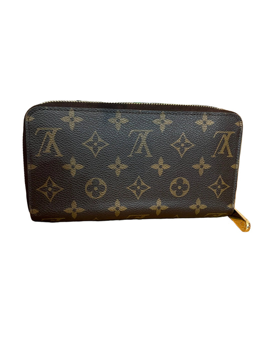 Louis Vuitton Christmas Animation Alpine Zippy Wallet