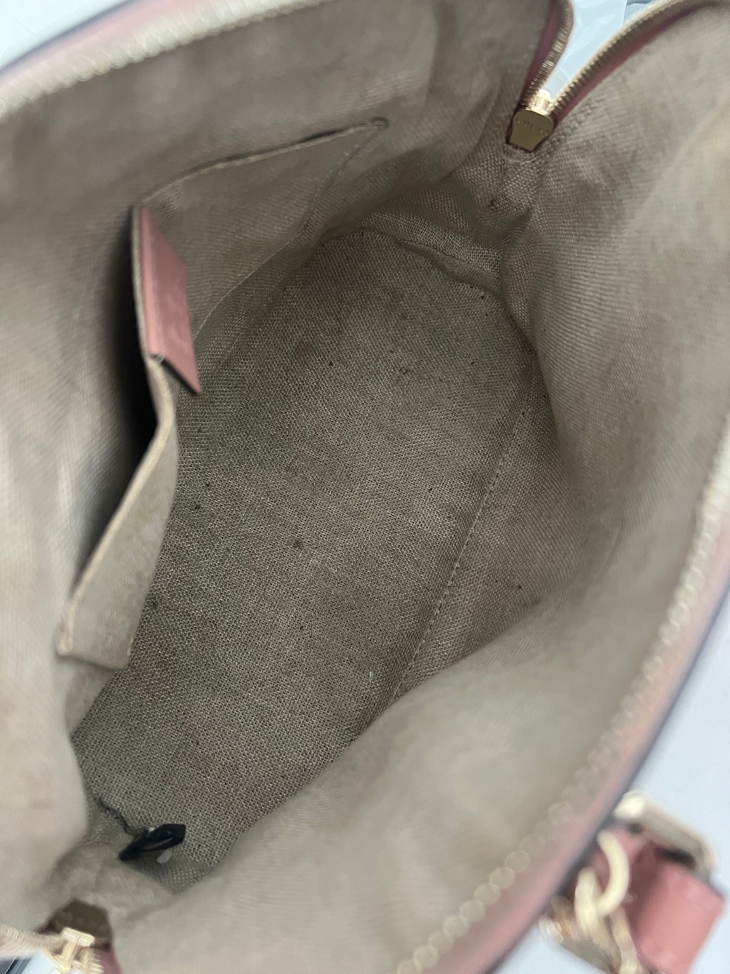 Gucci Dusty Pink Guccissima Leather Dome Satchel