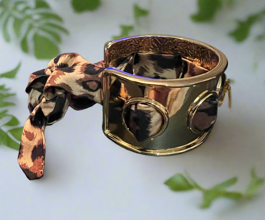 Piper K Leopard Scarf Gold Bangle