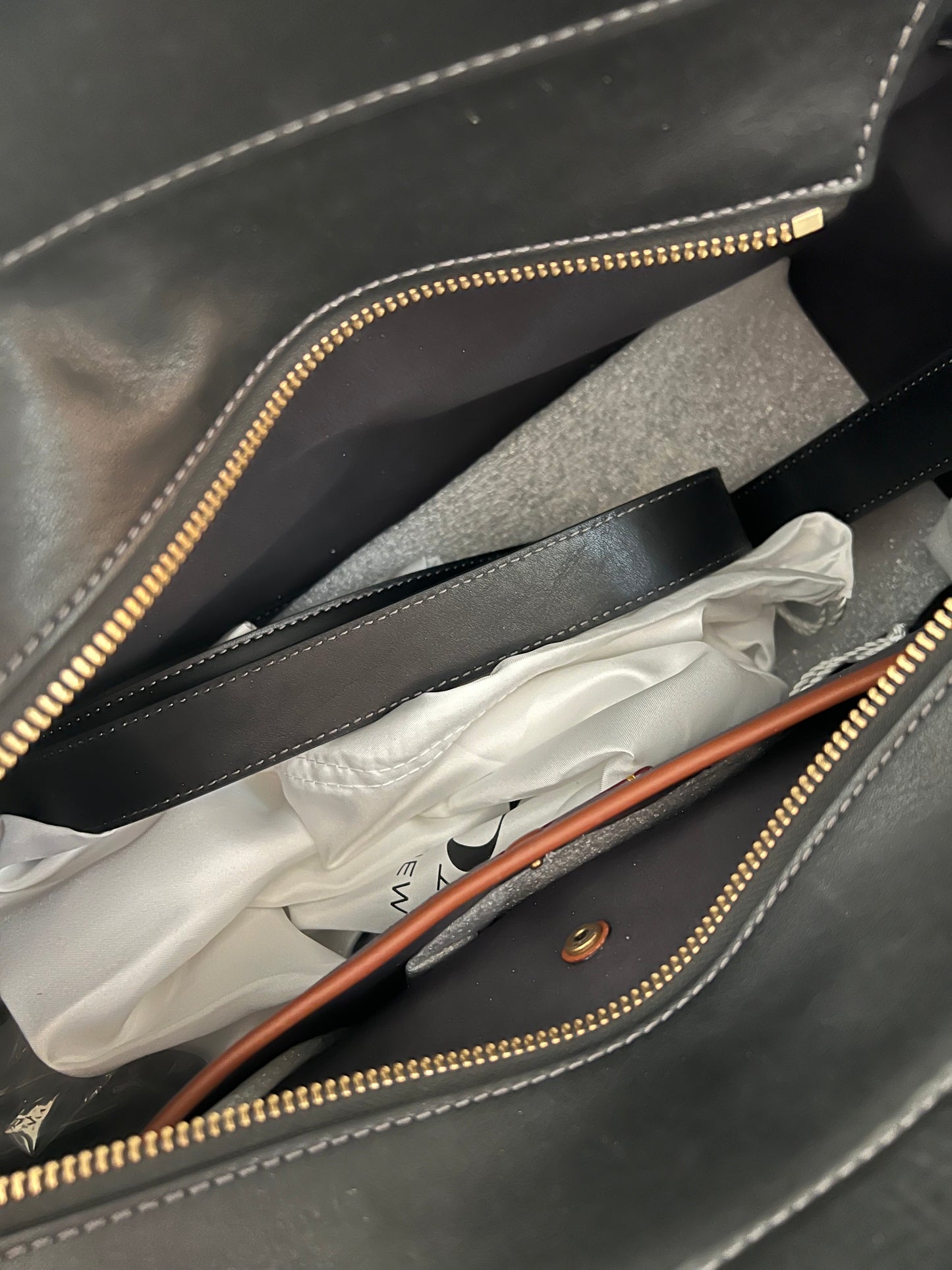 Coach Empire 40 Black