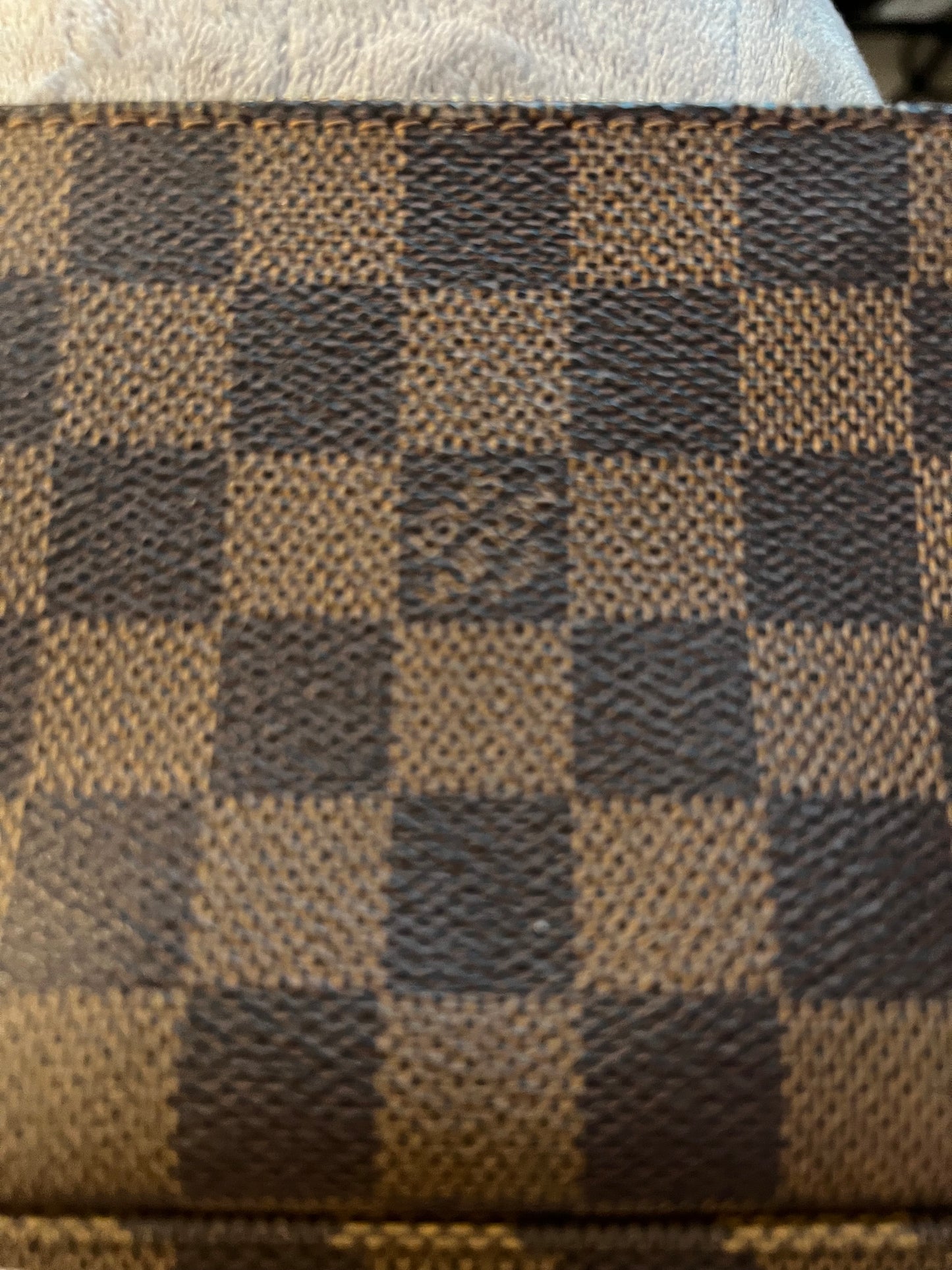 Louis Vuitton Damier Ebene Mini Pochette