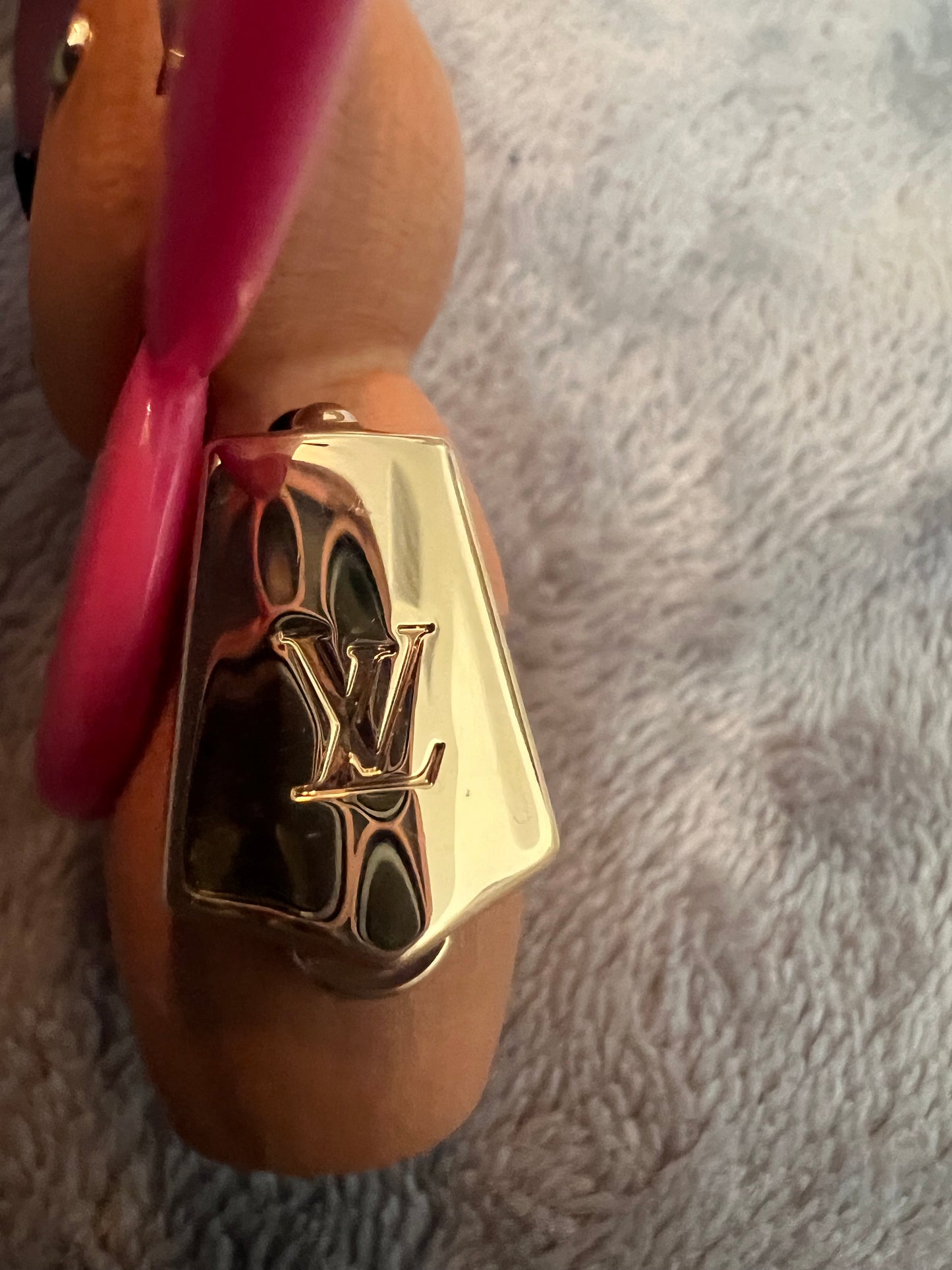 Louis Vuitton Pink Vivienne Bag Charm