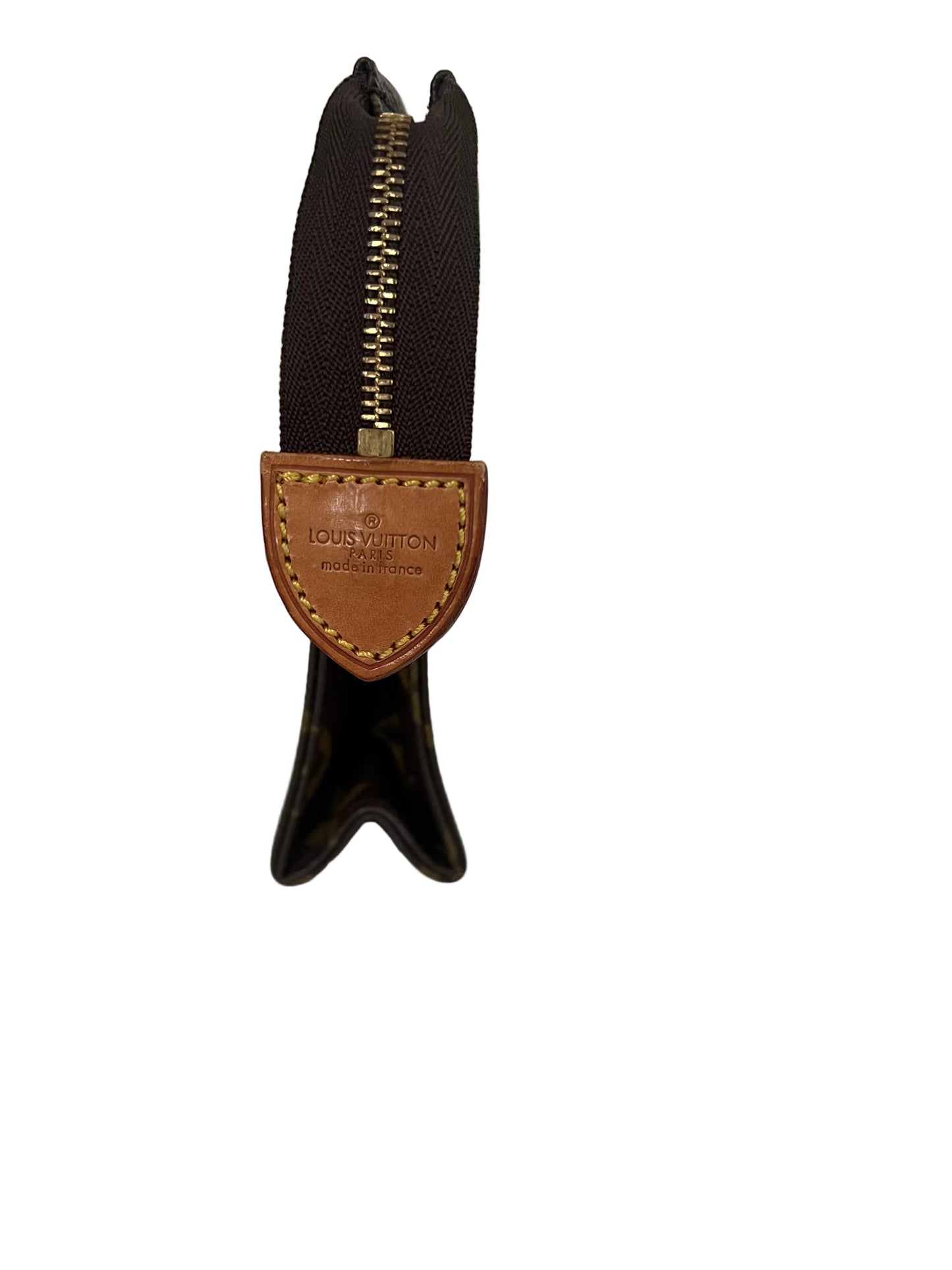 Louis Vuitton Monogram Tolietry 19