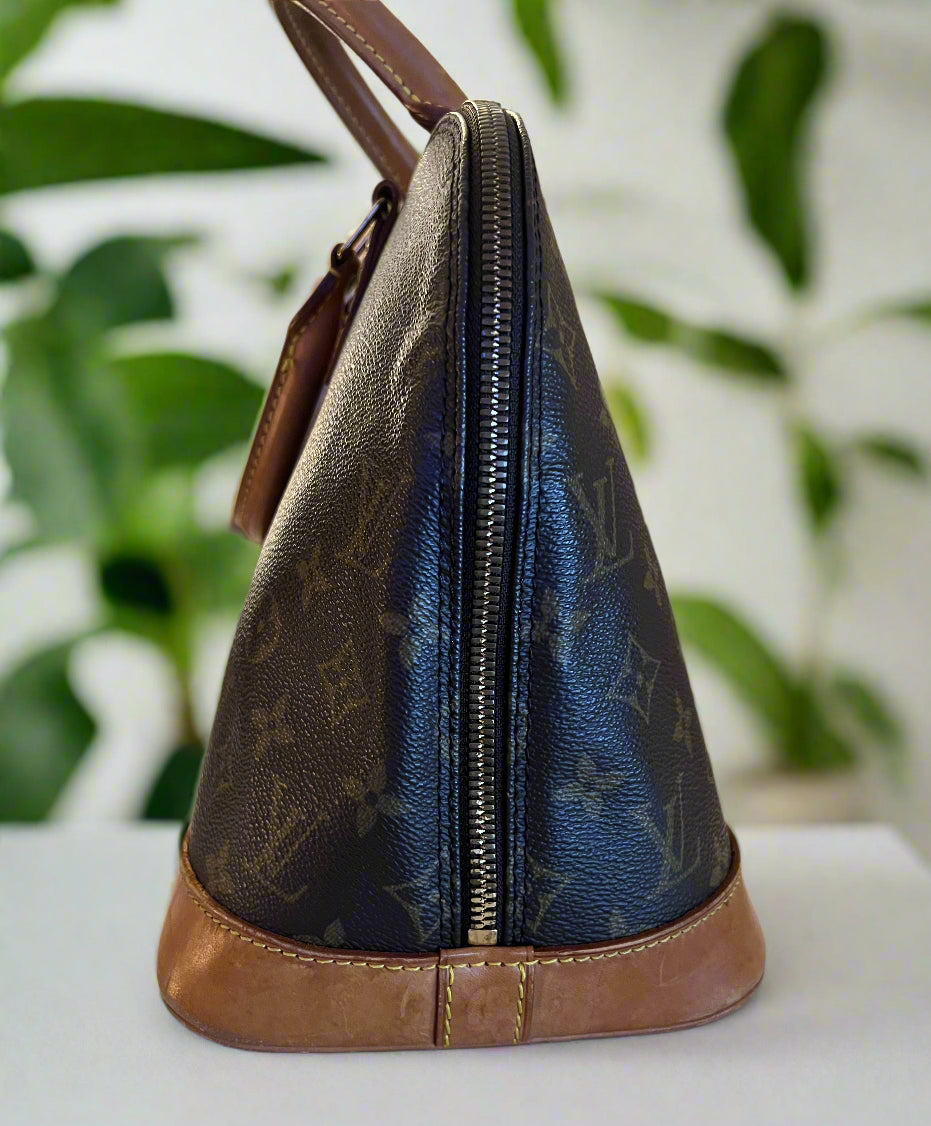 Louis Vuitton Alma PM
