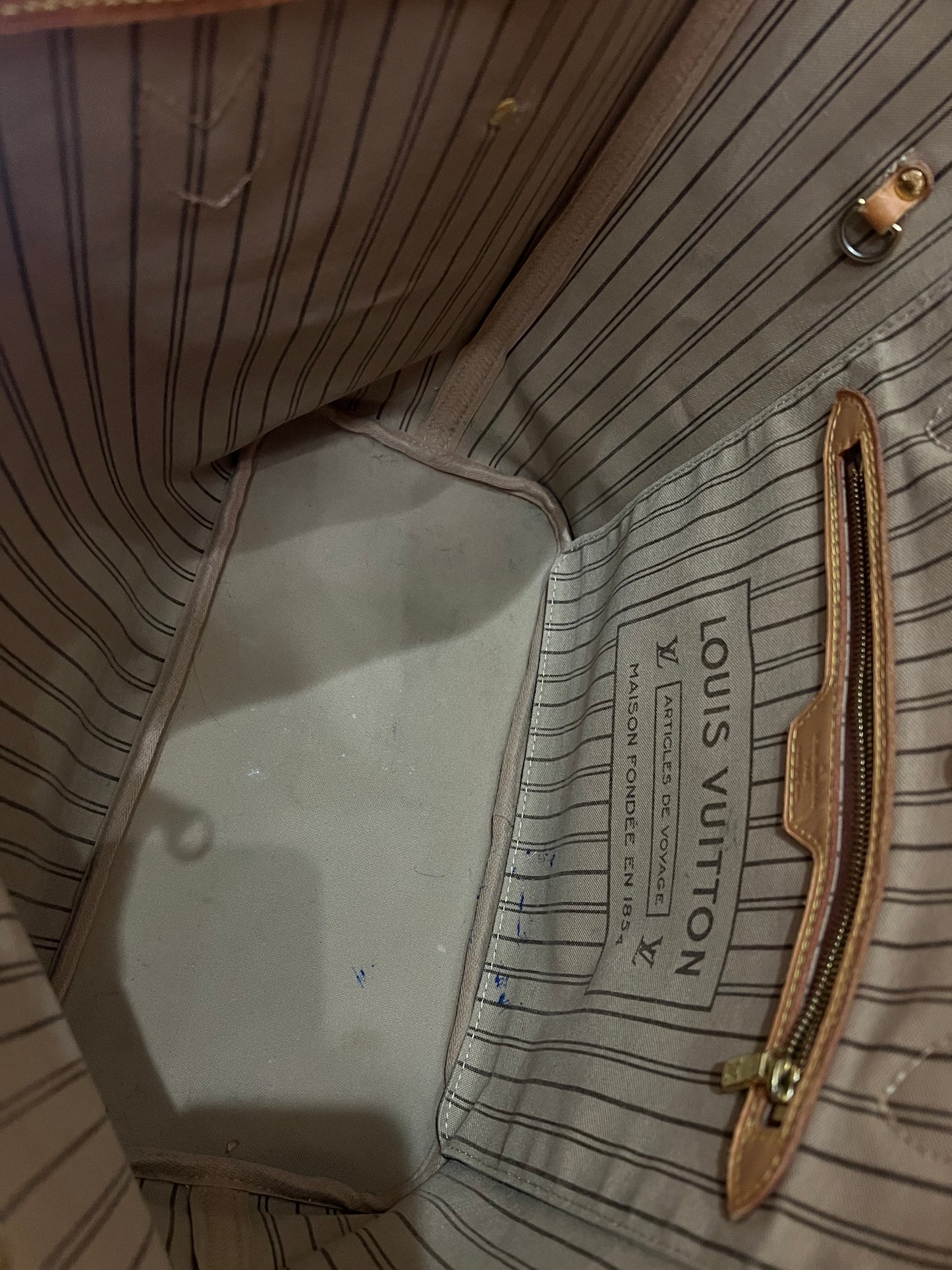 Louis Vuitton Monogram Neverfull MM with Pouch