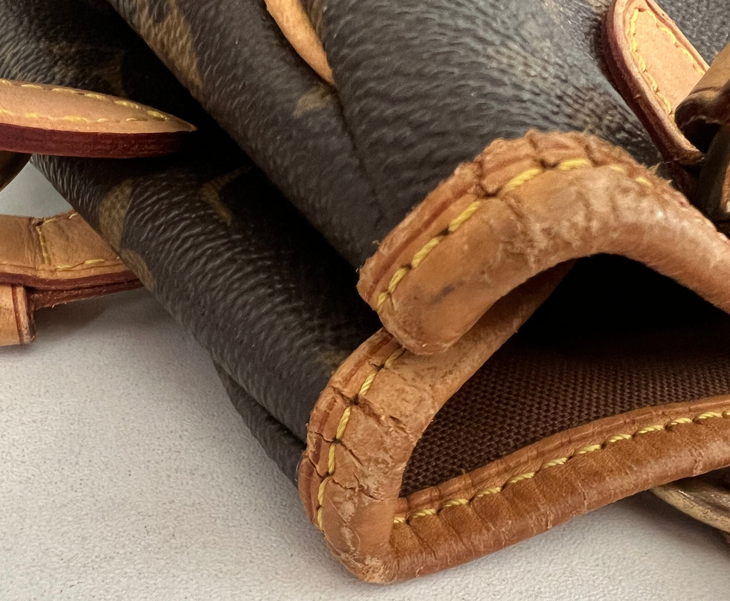 Louis Vuitton Monogram Batignolles PM