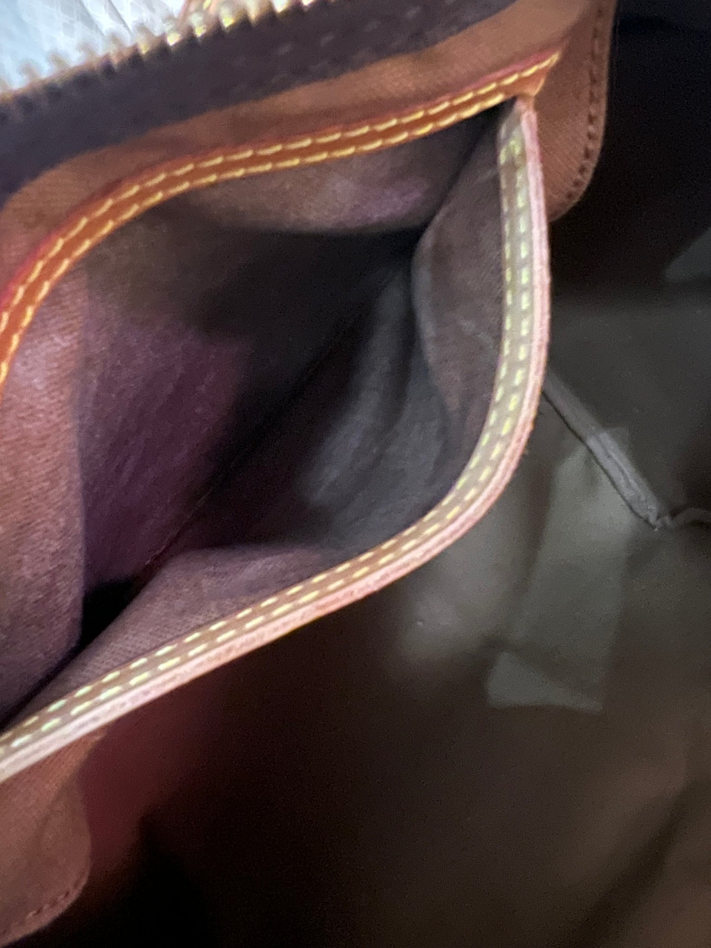Louis Vuitton Monogram Speedy 40