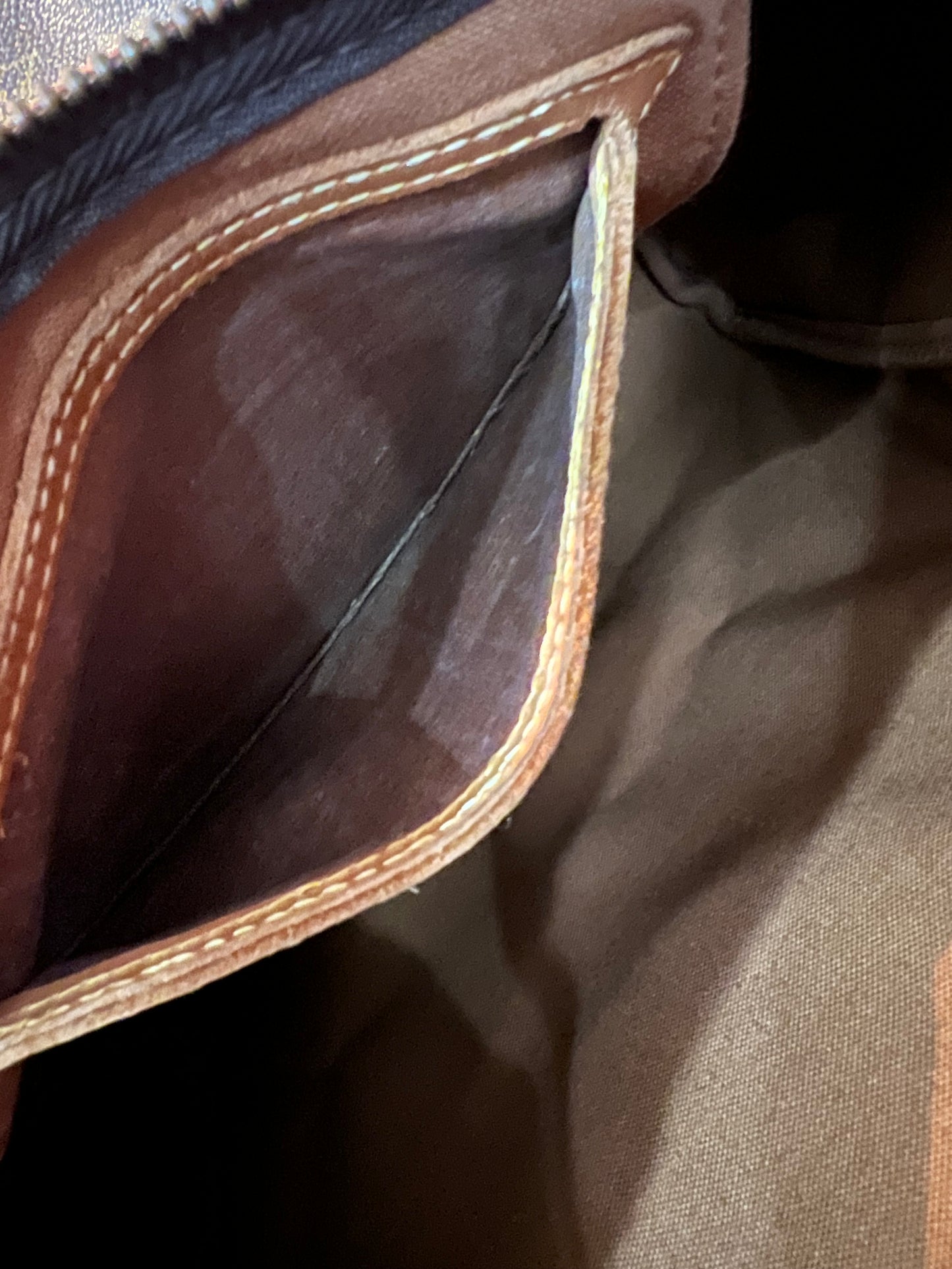 Louis Vuitton Monogram Speedy 35