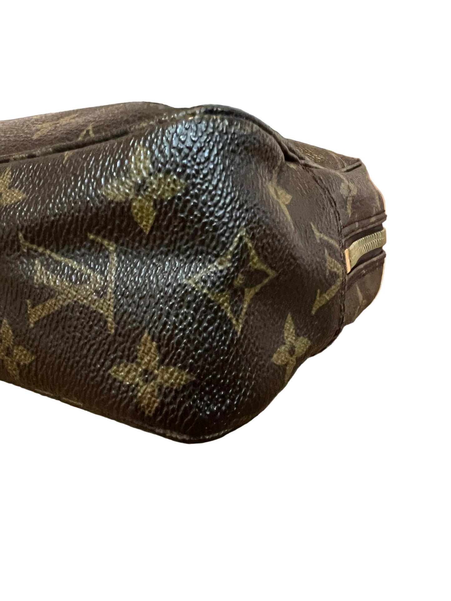 Louis Vuitton Monogram Trousse 23