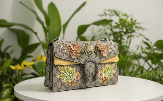 GUCCI GG Supreme Monogram Snakeskin Embroidered Medium Elton Dionysus