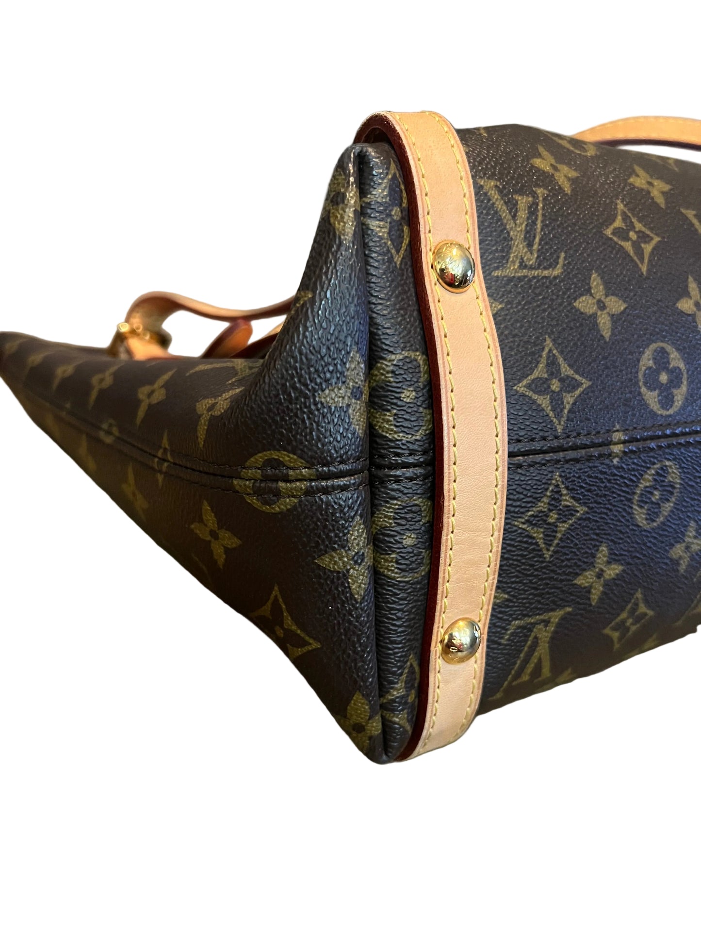 Louis Vuitton Monogram Tullieres