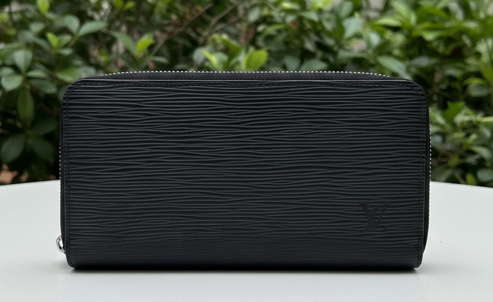 Louis Vuitton Epi Zip Around Wallet