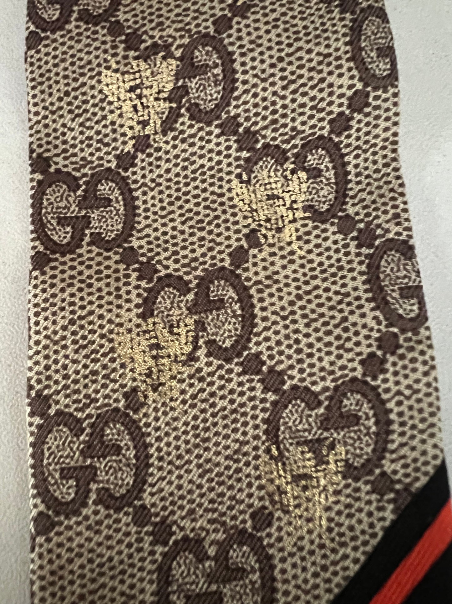Gucci Signature Bee Twilly