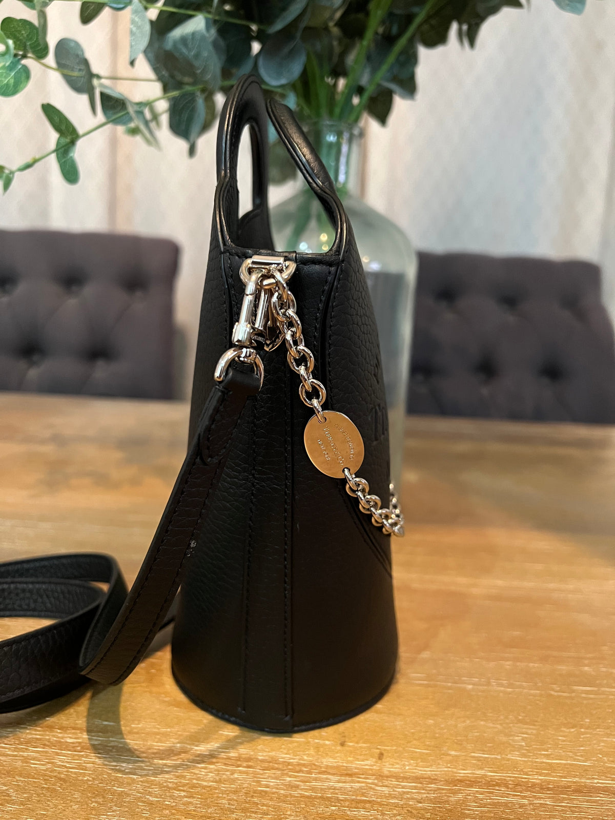 Tiffany & Co. Return to Tiffany Black Leather Bag