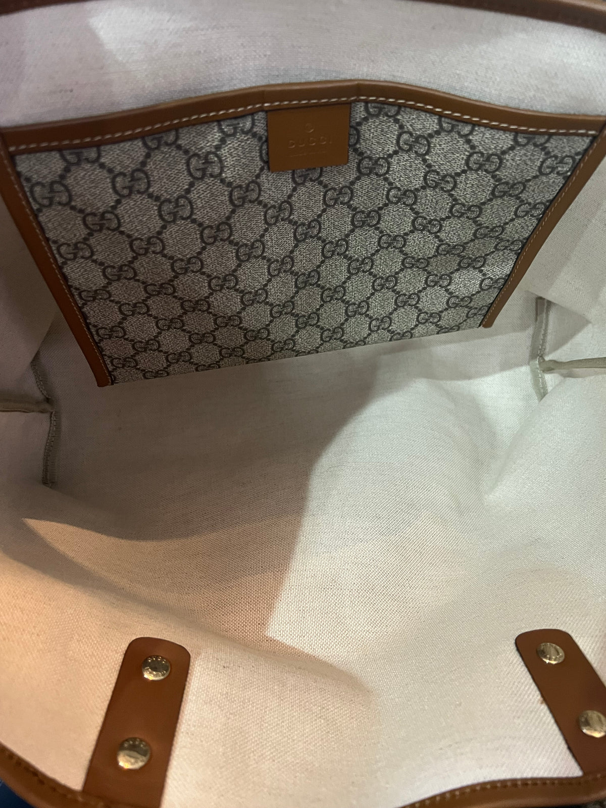 Gucci GG Canvas Supreme Tote