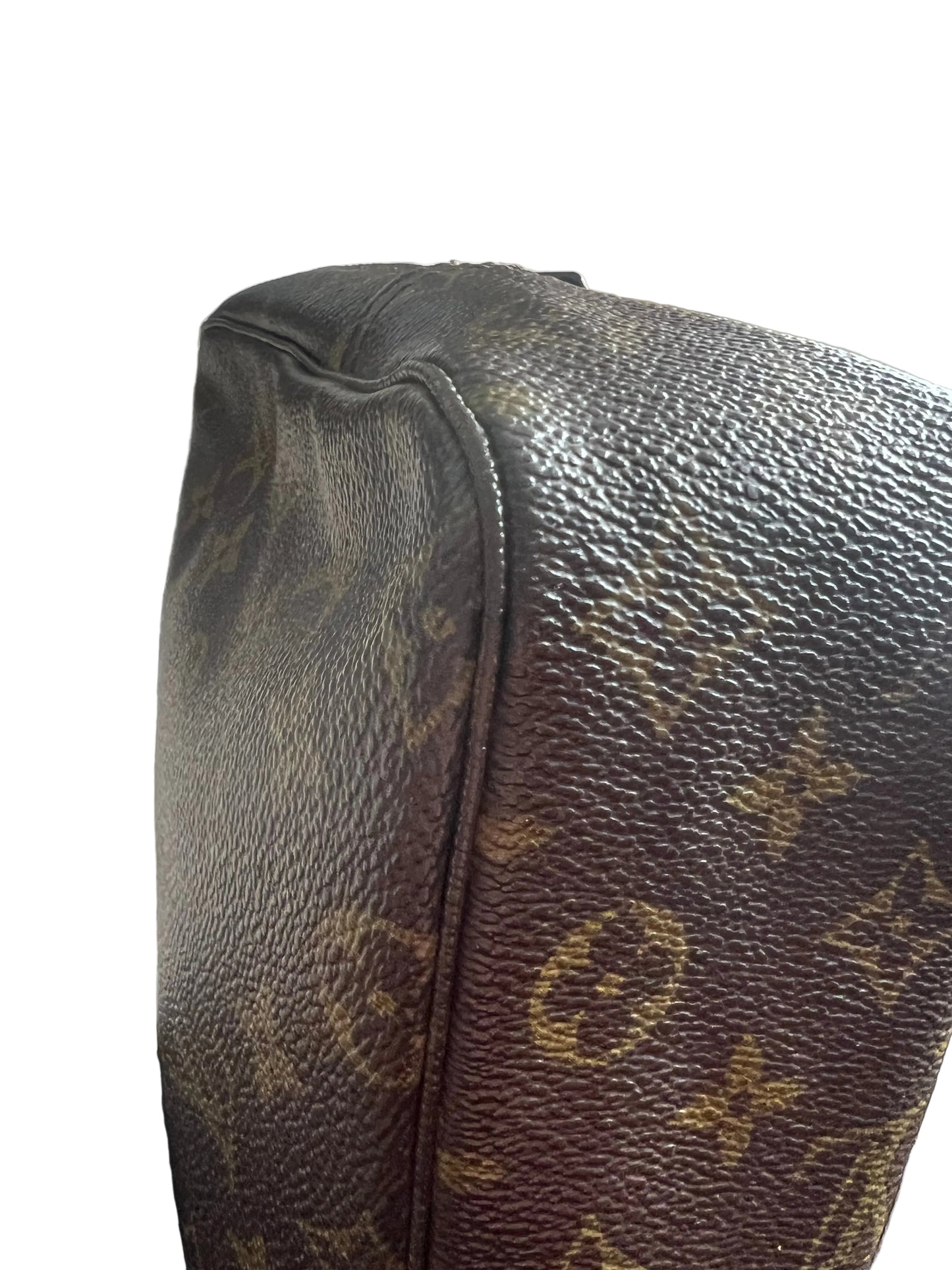 Louis Vuitton Monogram Trousse 28