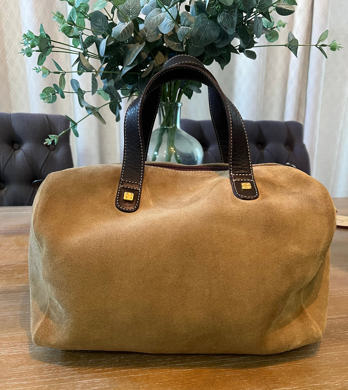 Loewe Tam Suede Amazona