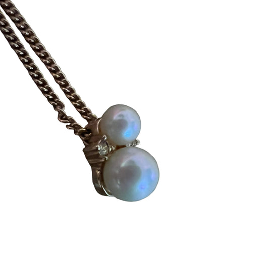 Dior Pearl Pendant Necklace