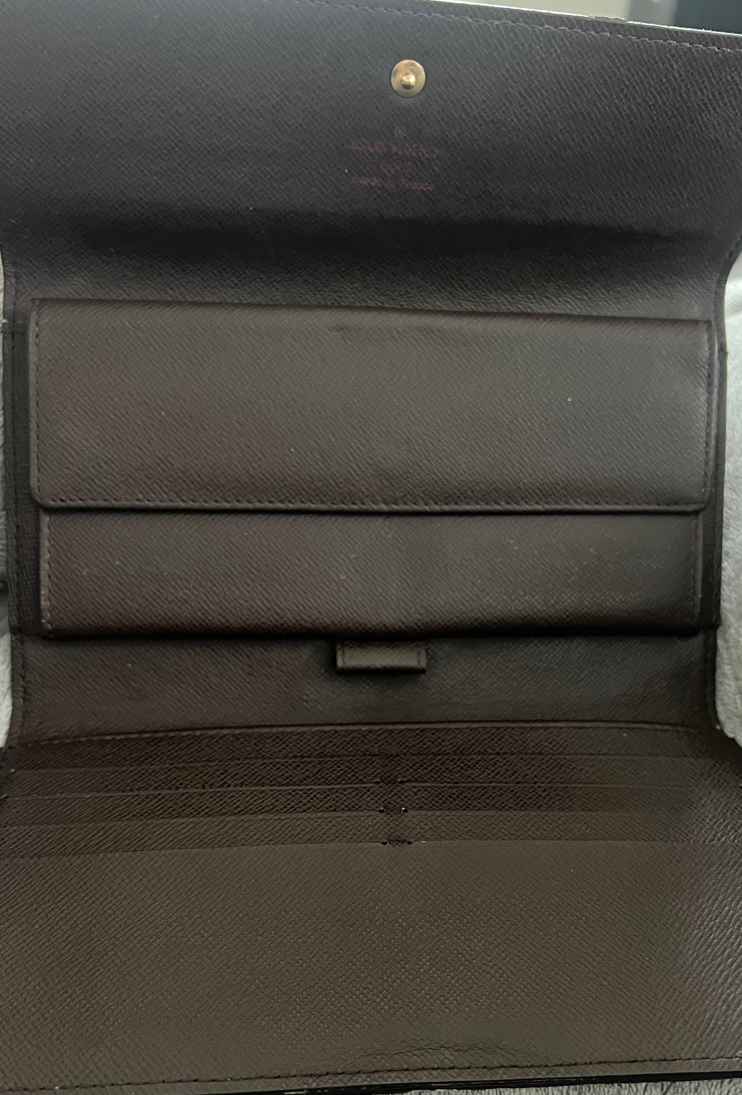 Louis Vuitton Damier Ebene International Wallet