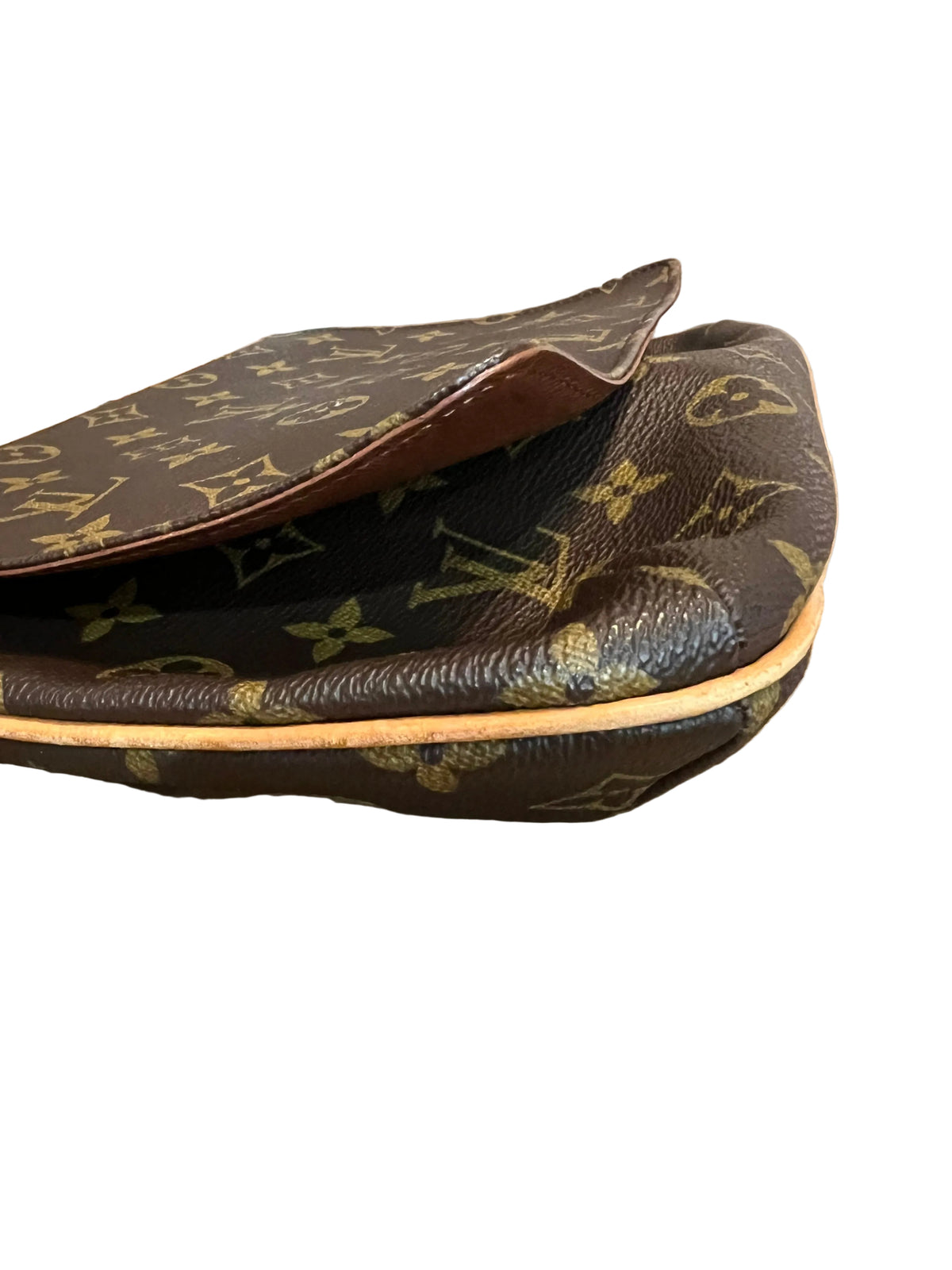 Louis Vuitton Monogram Tango 2000