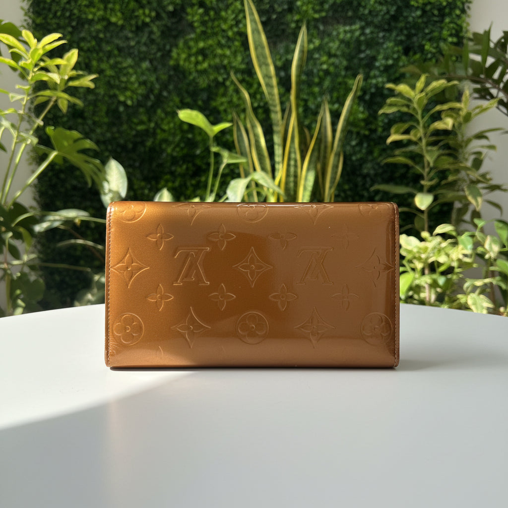 Louis Vuitton Vernis Sarah Wallet