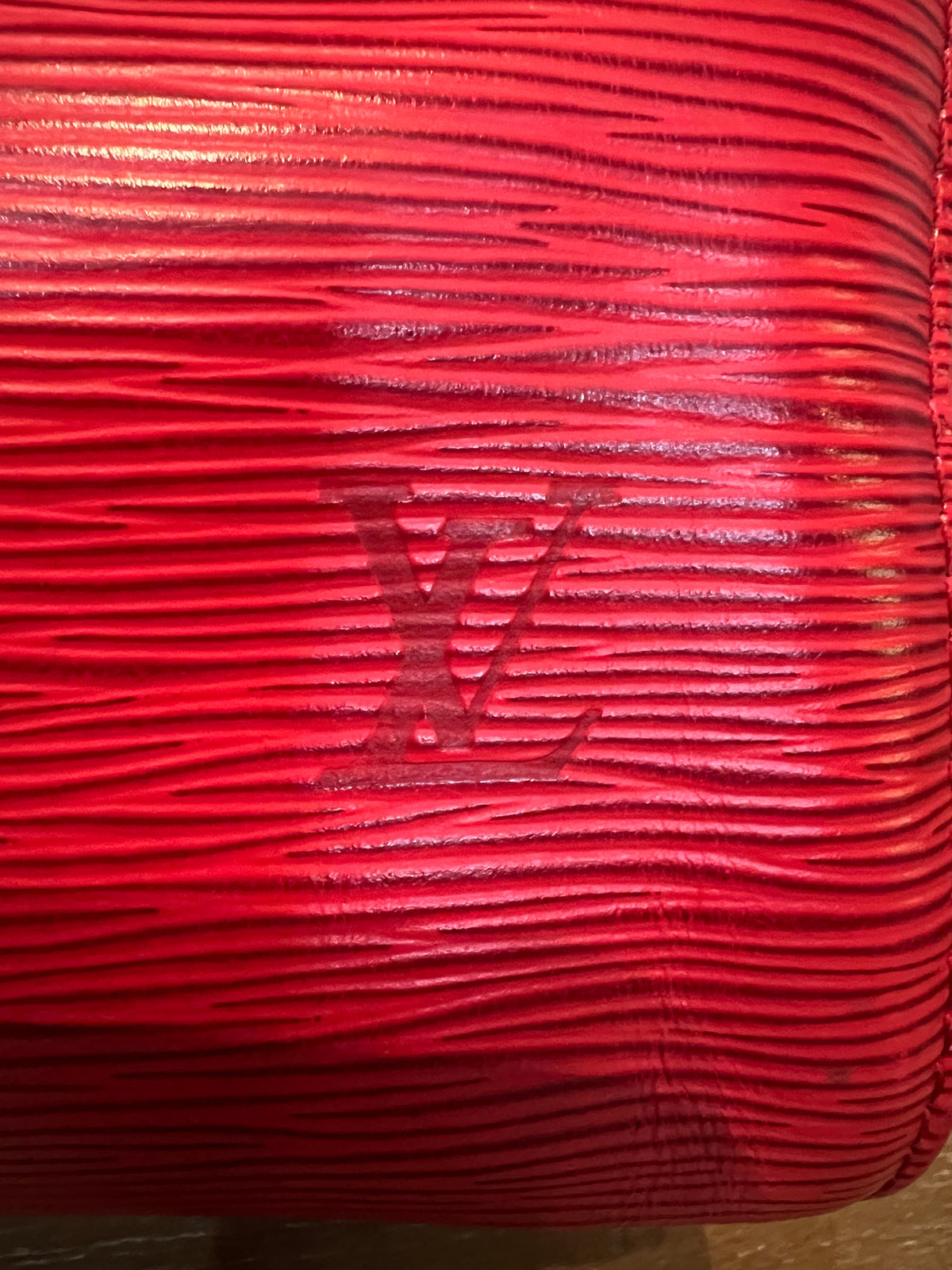 Louis Vuitton Red Epi Speedy 25