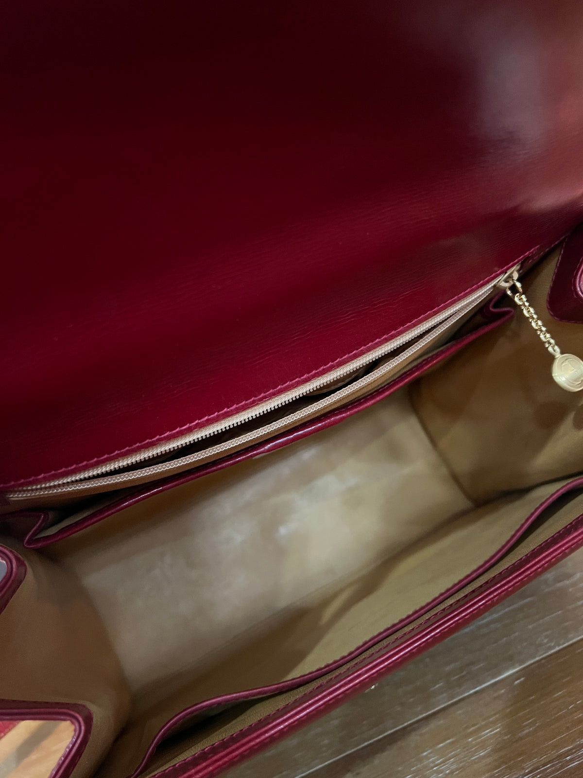 Gucci Vintage Red Leather Padlock