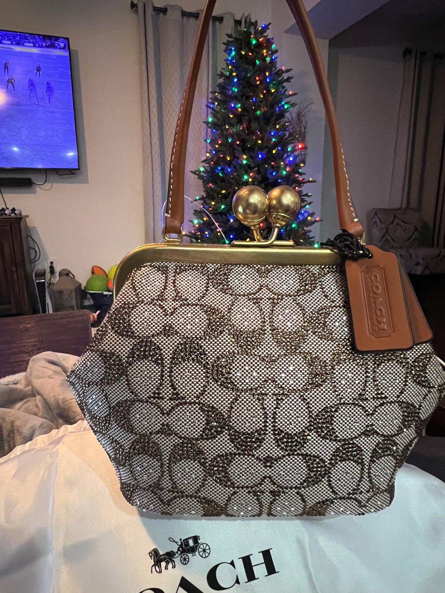 PREVIEW-DROP NEXT TIKTOK LIVE-Coach Crystal Small Kisslock Bag - NEW