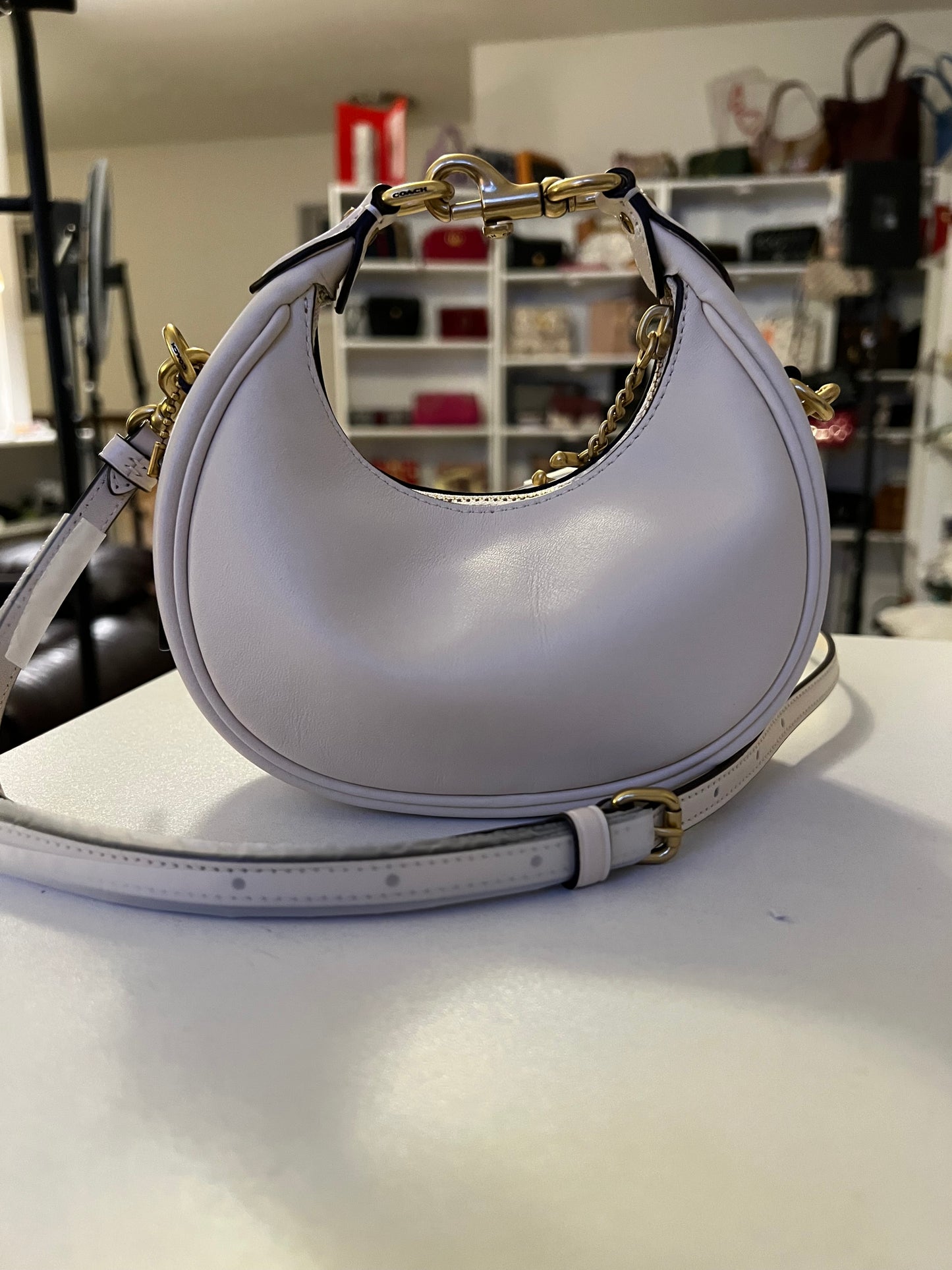 PREVIEW-DROP NEXT TIKTOK LIVE-Coach Ivory Leather Joni