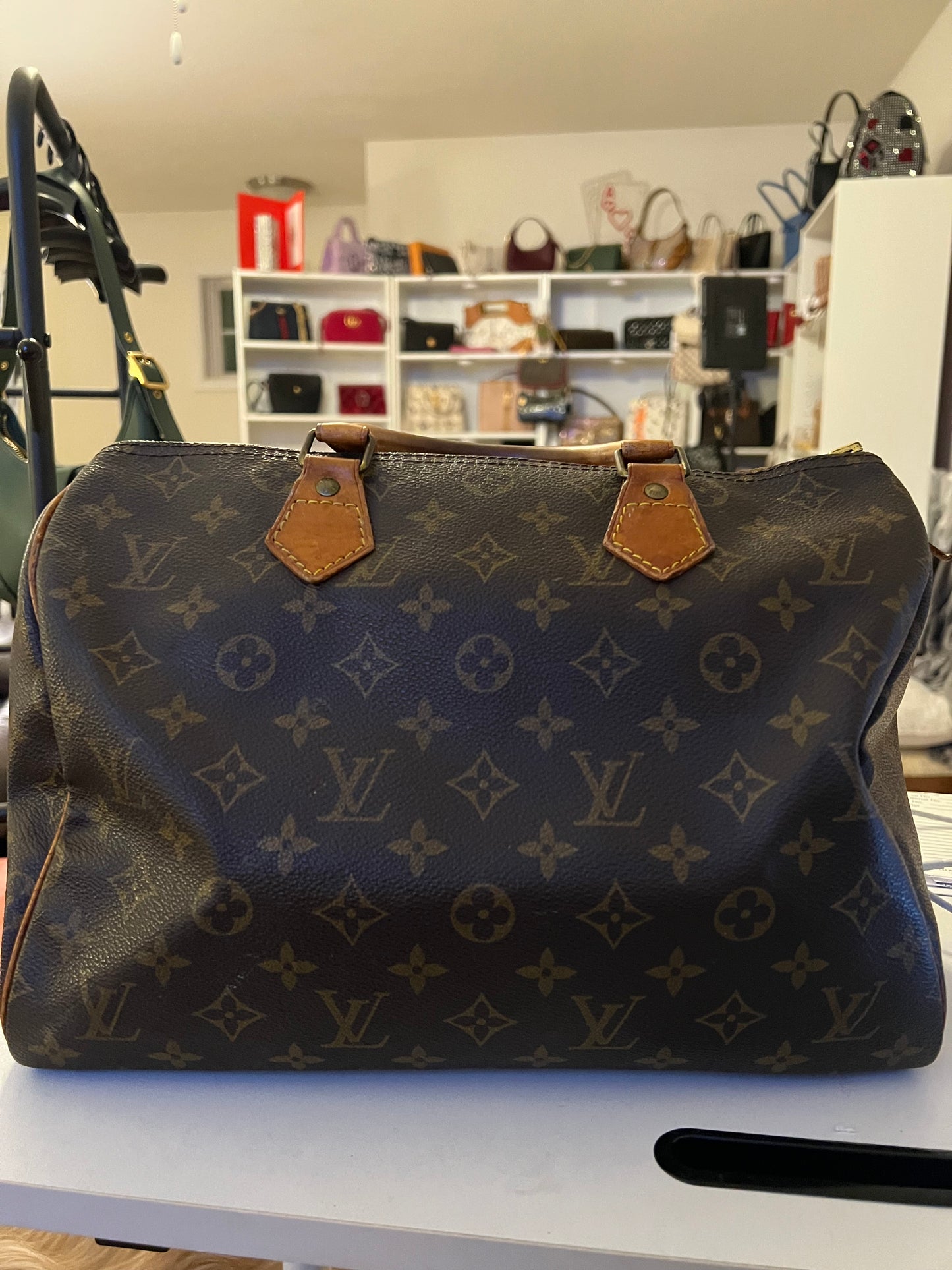 Louis Vuitton Speedy 30