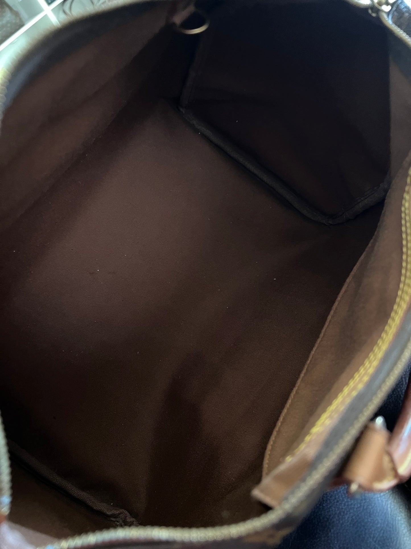 Louis Vuitton Speedy 35