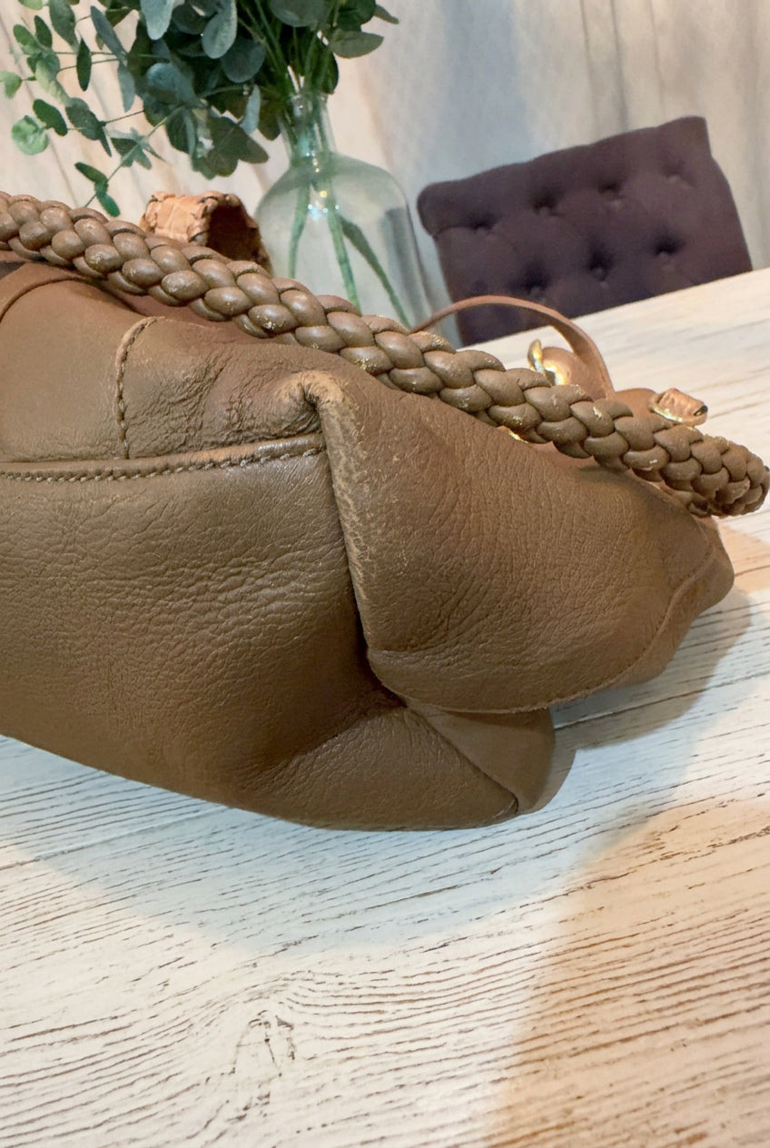 Gucci Leather G Wave Large Hobo