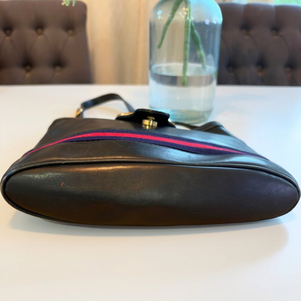 Gucci Vintage Navy Leather Shoulder Bag