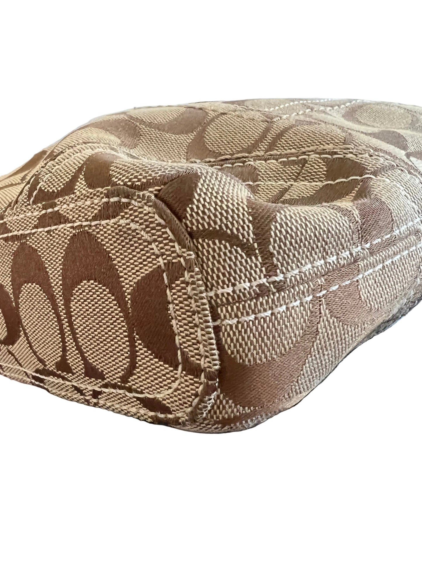 PREVIEW-DROP NEXT TIKTOK LIVE-Coach Signature Crossbody