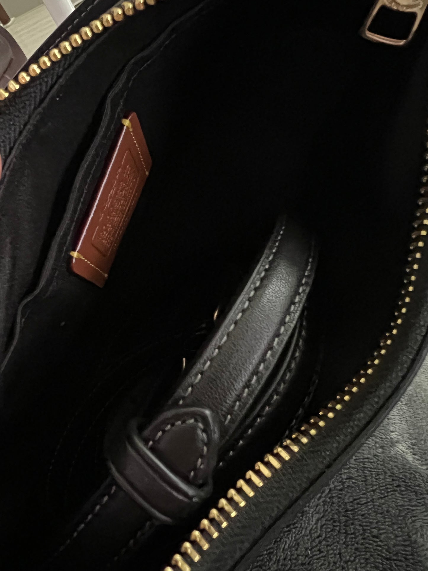 PREVIEW-DROP TIKTOK LIVE-Coach Beaded Teri Shoulder