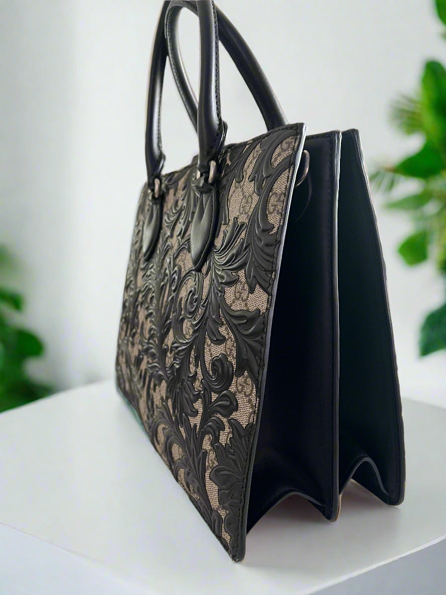 Gucci GG Monogram Small Arabesque