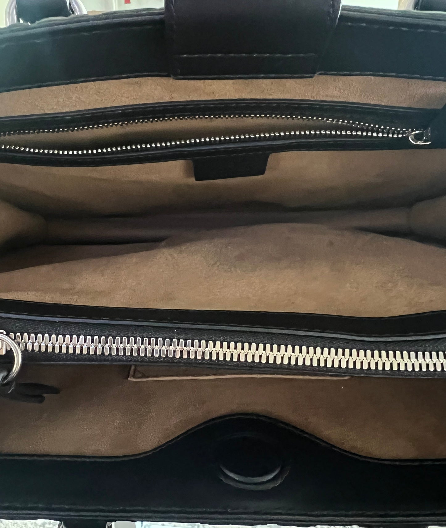 Gucci GG Monogram Small Arabesque